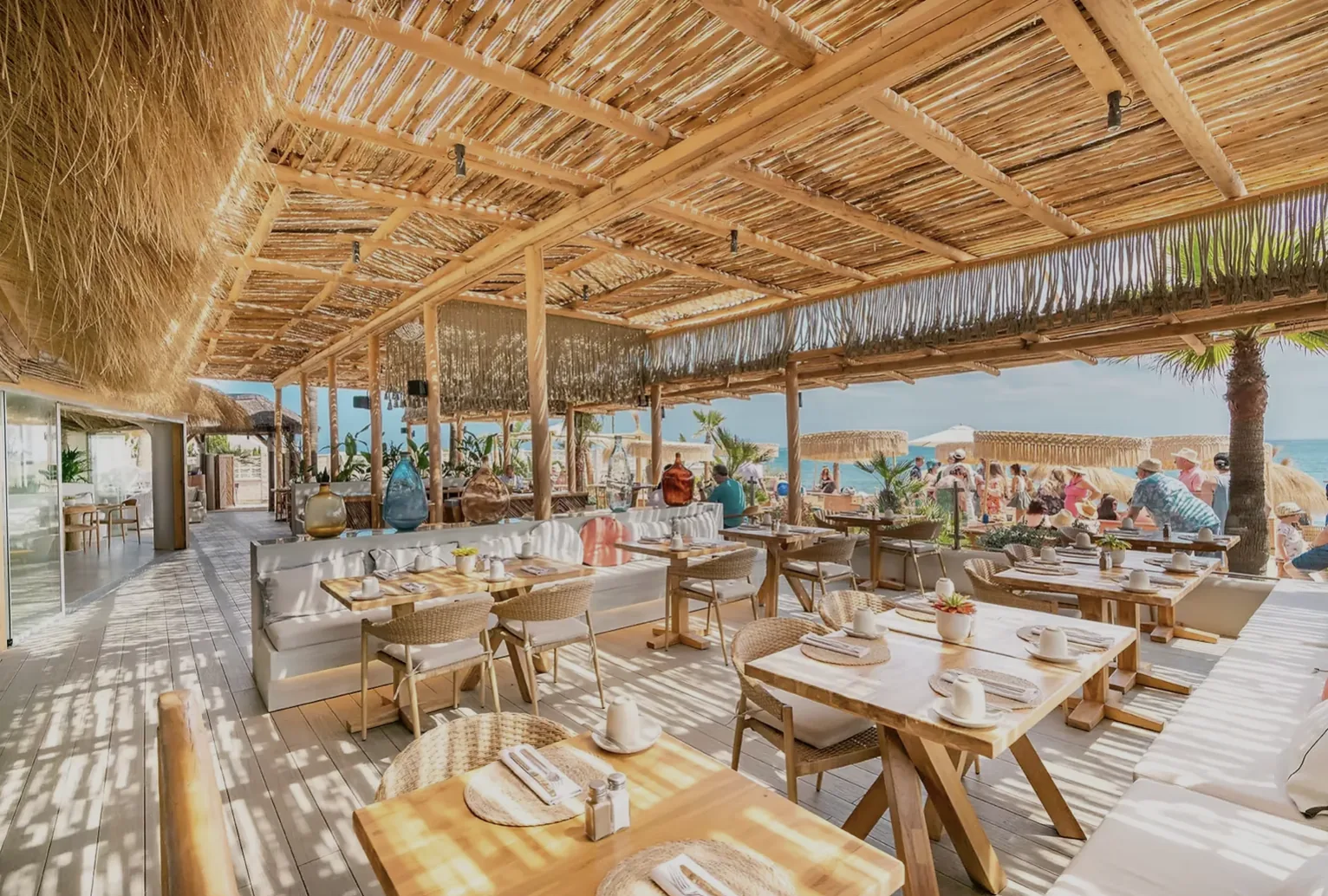 Reforma de beach club en Marbella — Bono Beach
